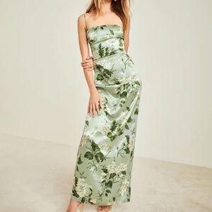 NWT Reformation Frankie Silk Dress in Tea Garden